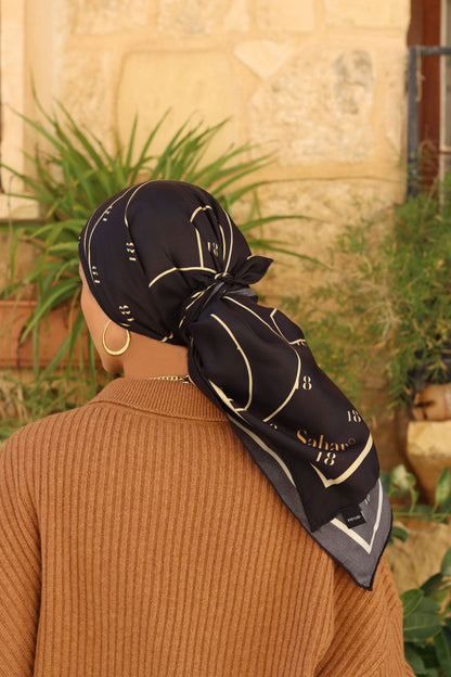 S 18° Monogram in Black